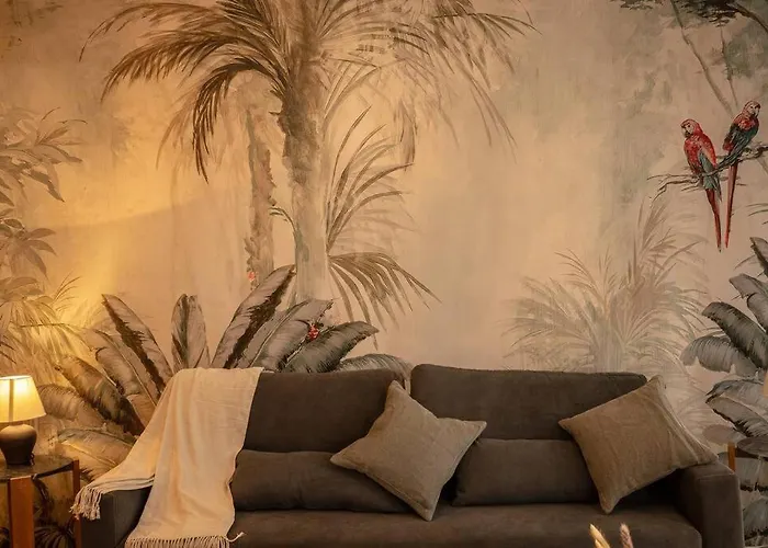 Boho-chic 1br With Private Terrace